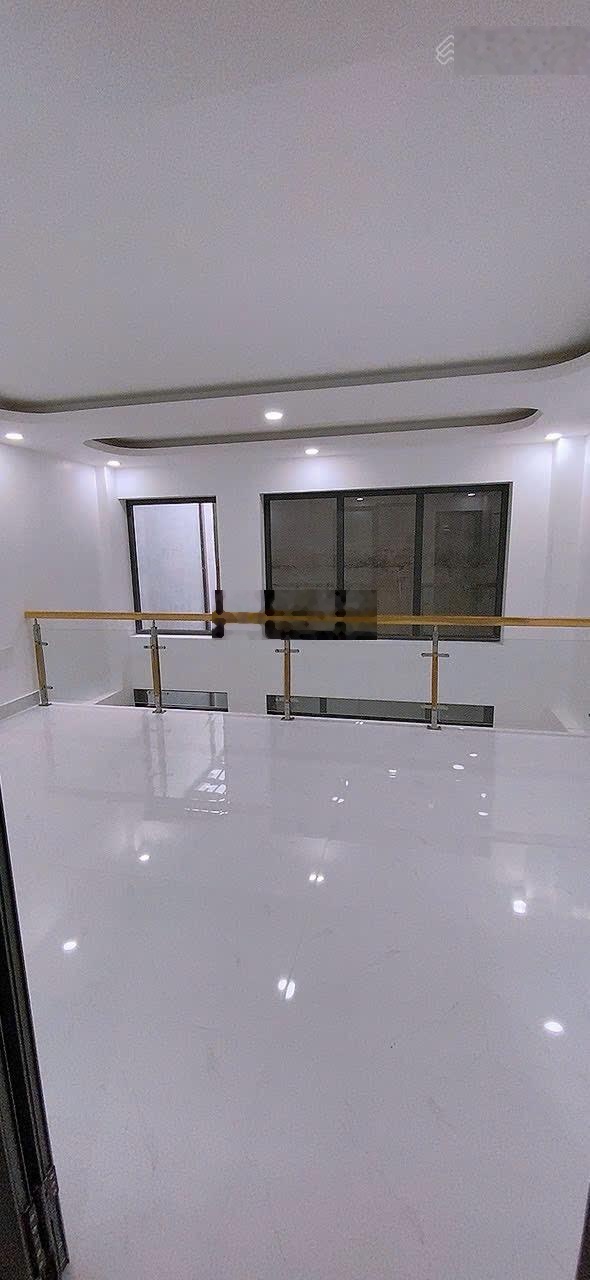 Nhà Hẻm 1/. Đường Lô tư. GÒ XOÀI vào dc 5mx9m đúc 3 tấm nhà mới 100%