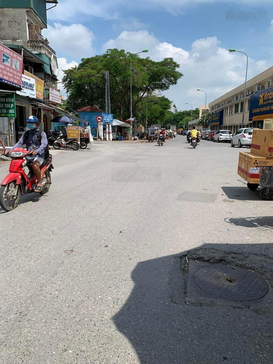 Rẻ nhất phân khúc - hơn 9 tỷ - đất 50m2 ô tô ngủ trong nhà , lô góc 2 mặt ngõ, gần hồ Đền Lừ - SĐCC