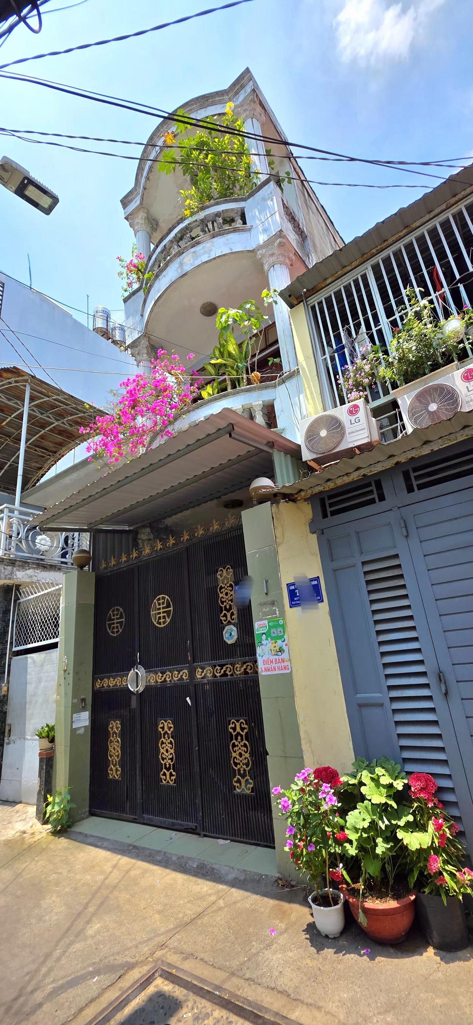 Bán gấp nhà phố Thống Nhất, 4,43 tỷ, 60m2, 4PN, 4WC, Gò Vấp, TP. HCM
