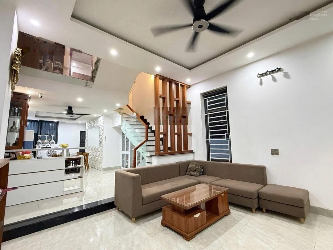 Nhà gần quốc lộ 13 cũ giá siêu mềm với tổng diện tích lên đến 72,8m2