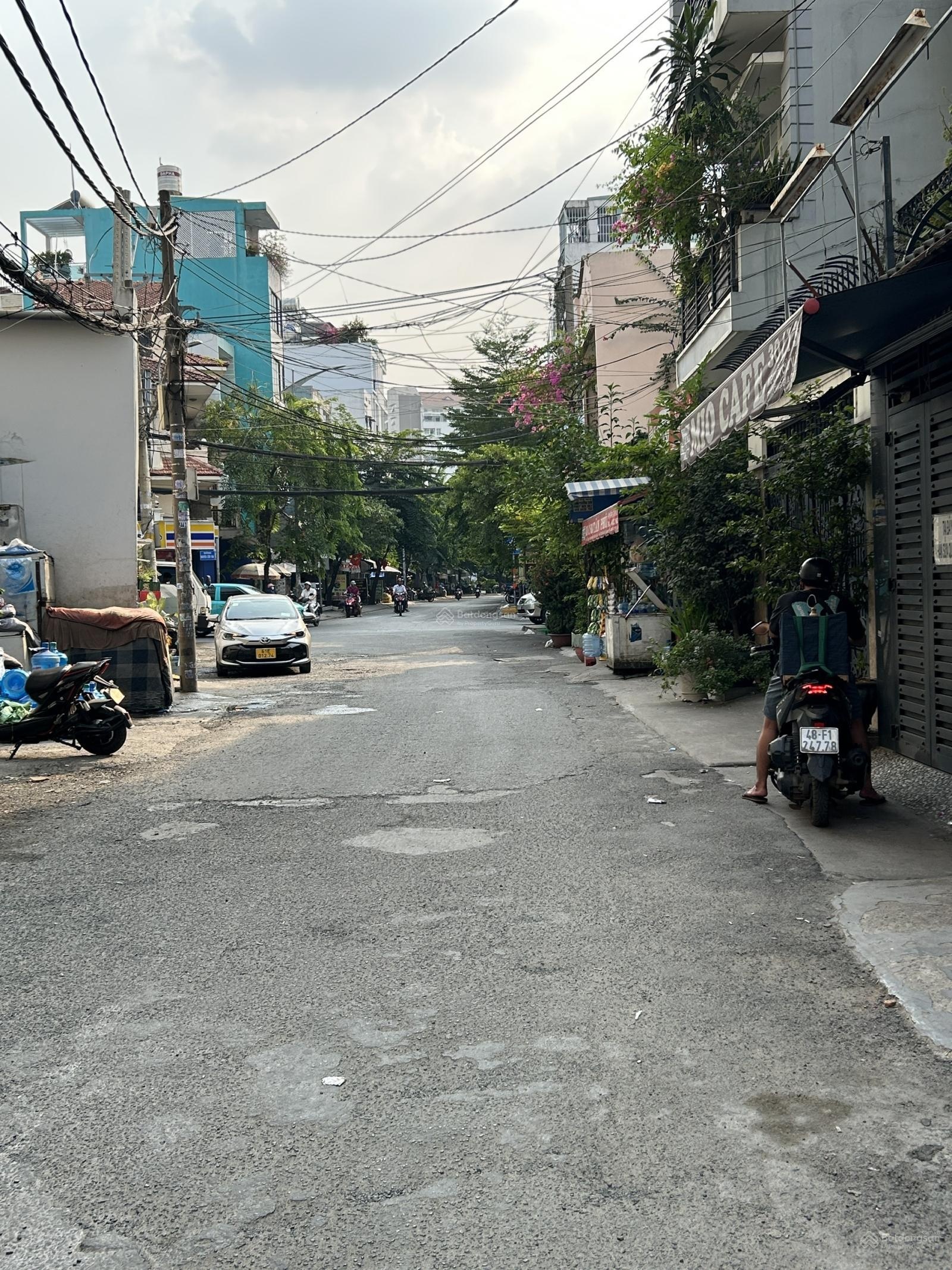 Nhà 6x 16m - xây 3 tầng - bán 7.9 tỷ - ngay nguyễn duy trinh rẽ vào