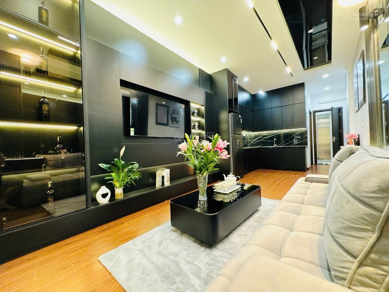 Nhỉnh 15 Tỷ Có Ngay Nhà Cầu Giấy 6 Tầng Thang Máy, Gara Ô Tô Vừa Ở Vừa Kinh Doanh
