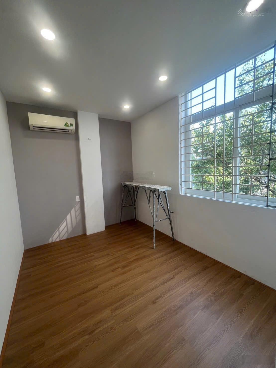 Bán C/C Lý Thường Kiệt, Q.11 49m2 giá 3,3 tỷ
