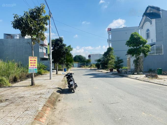 [ 2 tỷ 550 ] Đất đầu tư kế VINHOME NGUYỄN XIỂN , Quận 9 . Sổ hồng riêng . Ngân hàng hỗ trợ ngay.