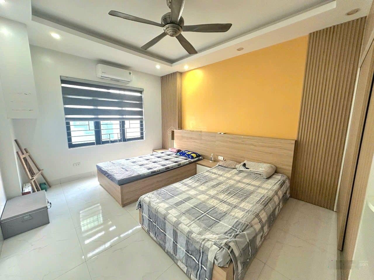 Bán nhà 05 tầng đẹp, trung tâm đại học mỏ địa chất, bắc từ liêm, hà nội. ngõ thông ô tô qua nhà...