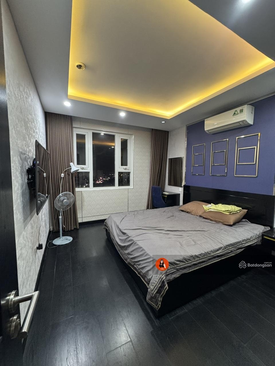 Bán căn hộ 3 ngủ 138m2 siêu rộng Chung cư SHP plaza Lạch Tray