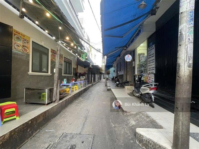Bình thạnh ngay vòng xoay điện biên phủ - giáp quận 1 sẵn hđ thuê ~12tr/th