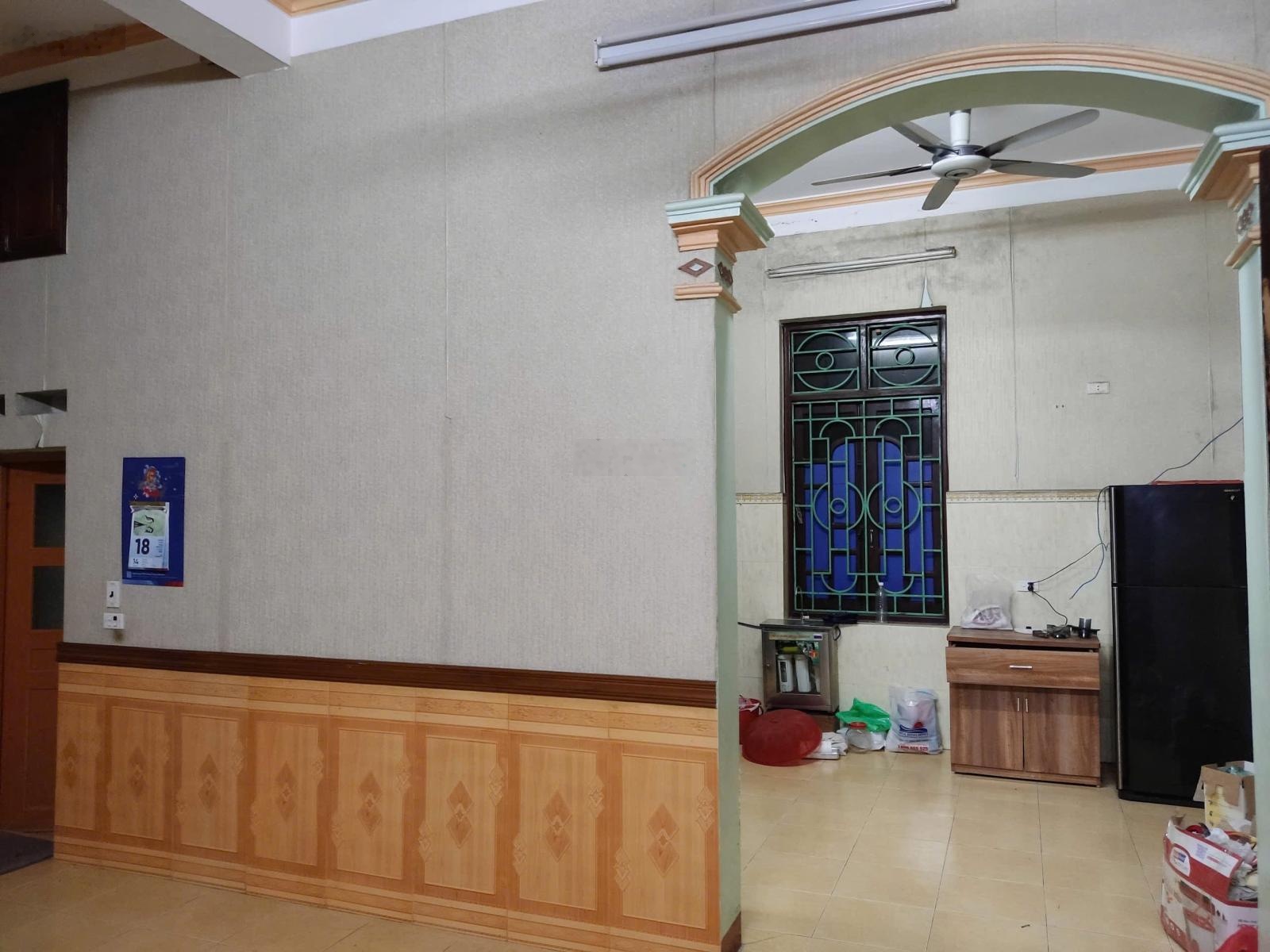 Bán nhà riêng chính chủ 2 mặt tiền 60m2 trung tâm Việt Trì