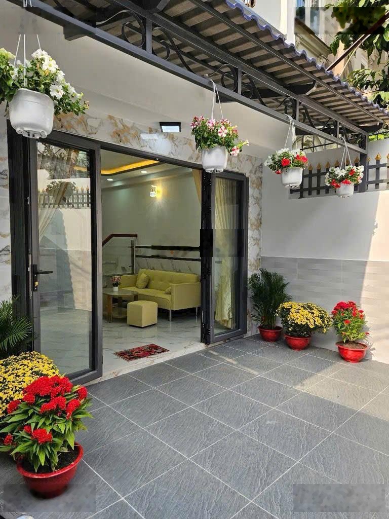 Chính chủ bán nhà HXH Nguyễn Kiệm, P4 Phú Nhuận - 4 tầng (6,45x13.7) CN=92.6 m2 - LH: 0971291631