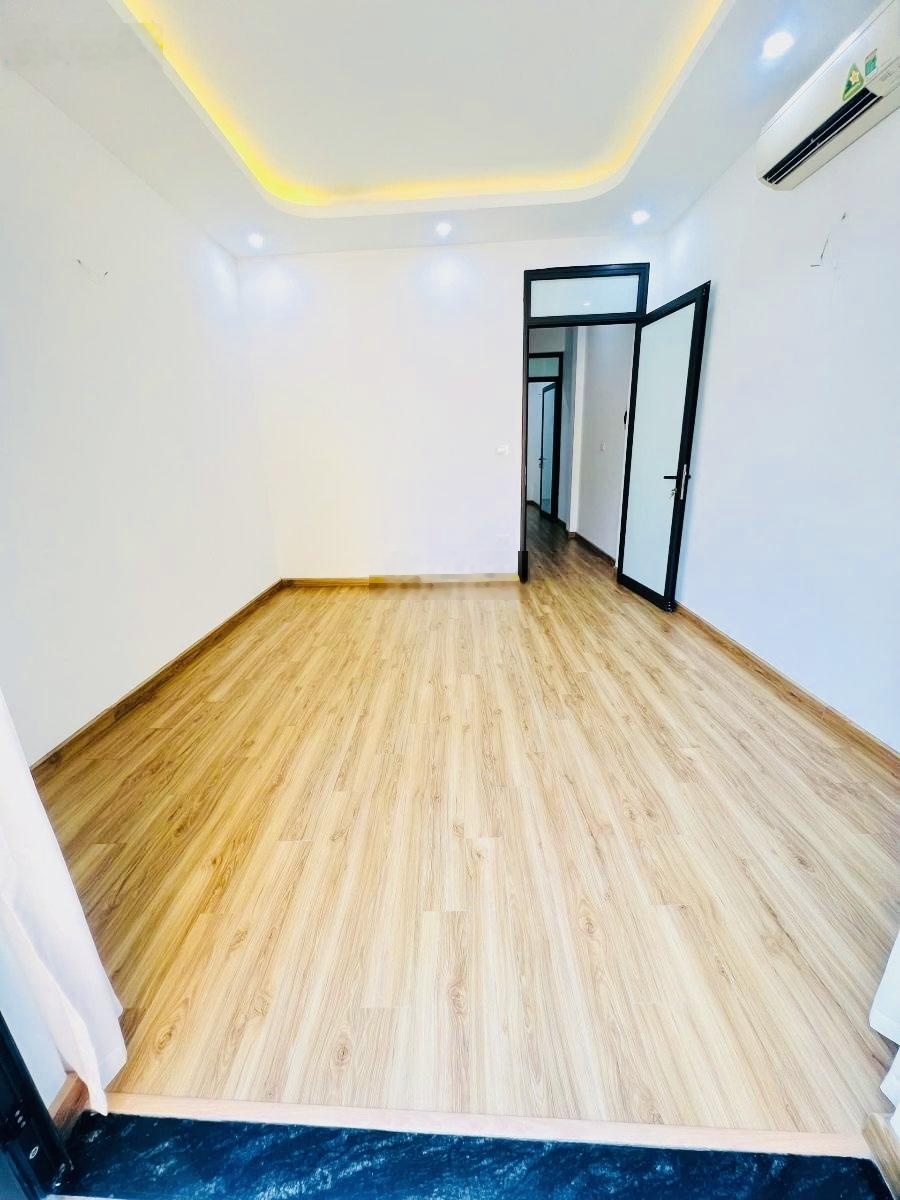 Kim Giang, 5 bước ra ô tô, 2 thoáng ngõ KD, cạnh khu đô thị mới Đại Kim, thông Nguyễn Xiển 38m,SĐCC