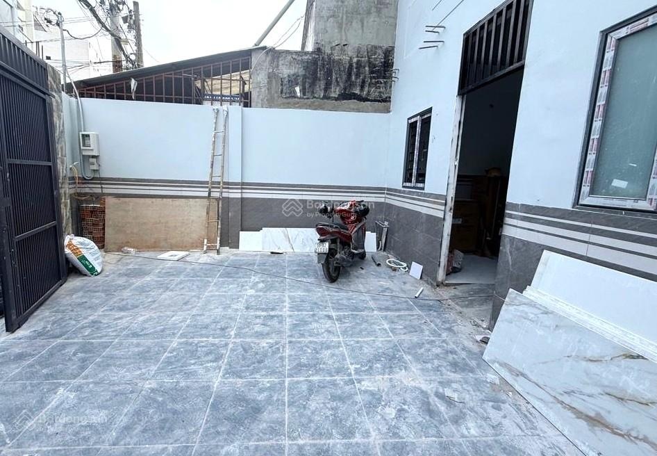 Chdv mới keng, 130tr/tháng gần ga bình thái (metro 1) 5 tầng - 135m2 22 tỷ(tl) - đường 8m