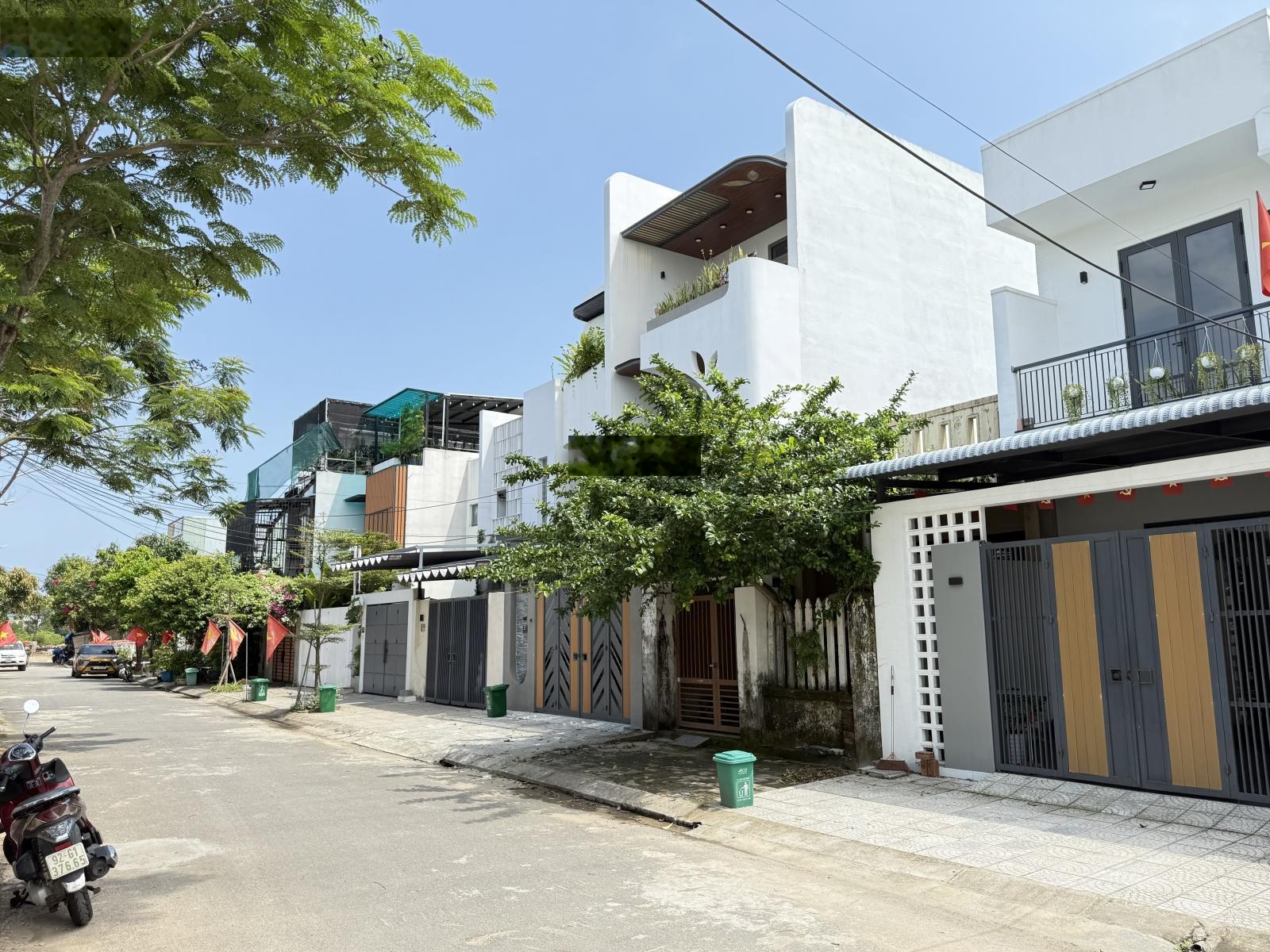 Tôi cần bán lô đất TDC Bá Tùng - gần Công Viên