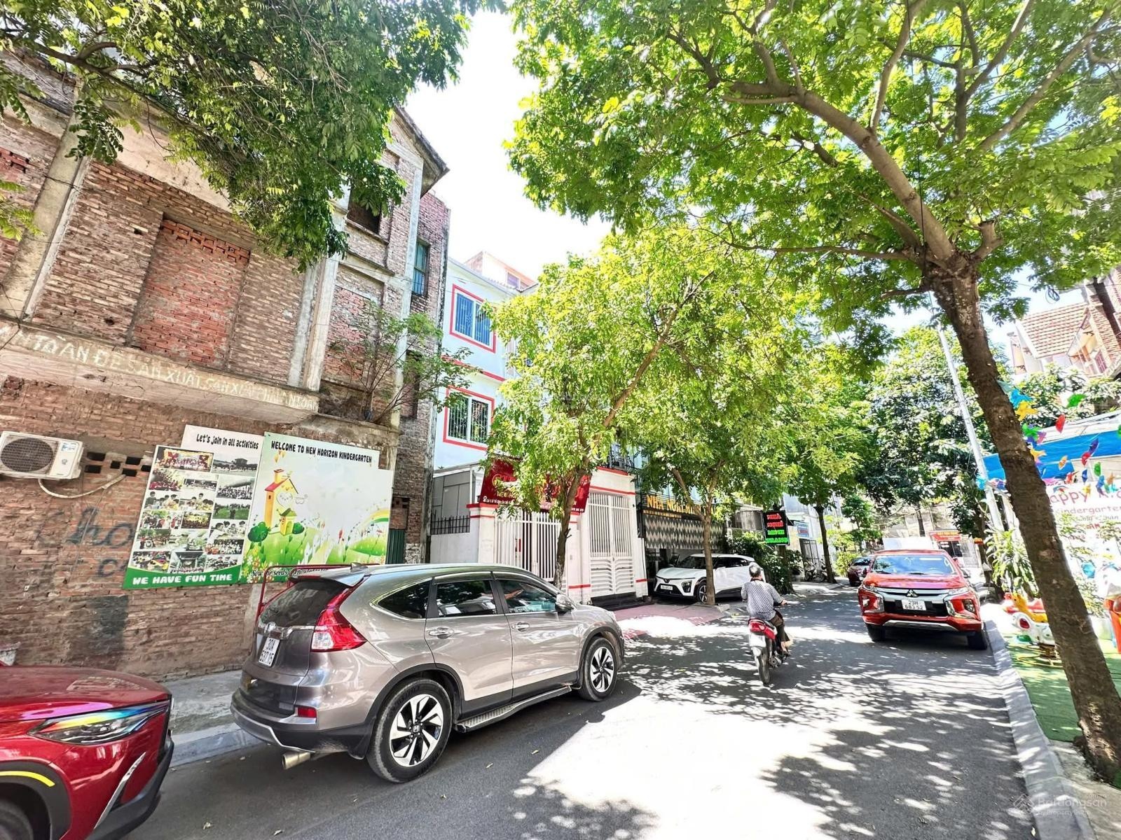 Bán Biệt Thự Lô Góc Cuối Kim Giang 95M,4T, MT20M Chỉ 25 Tỷ- Kinh Doanh Cực Tốt