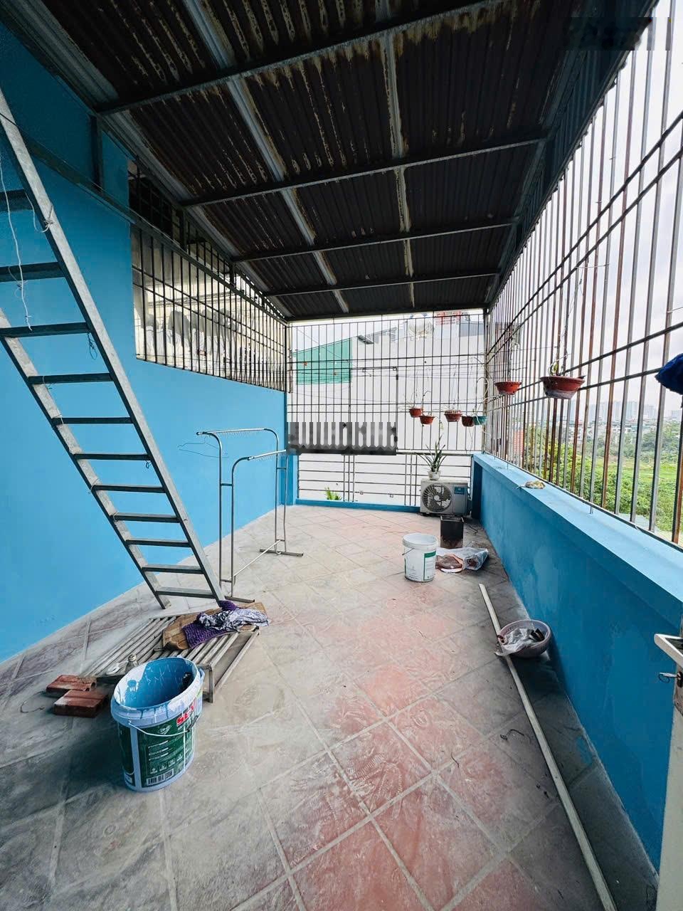 Nhà Lĩnh Nam Hoàng Mai, ôtô đỗ cửa, DT sổ 36m2 DT sử dụng 39m2x4,5T, kế trường cấp 1-2, cạnh Metro4