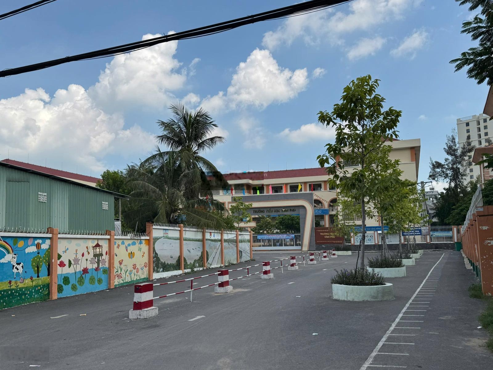 Nhà 2 tầng 85.5m2 (4.5x19) 60m2 ODT - sổ hồng riêng - gần trường tiểu học Vĩnh Phú - giá 3 tỷ
