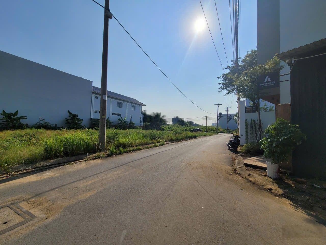Chính Chủ bán lô đất 10x25m ngay khu công nghệ cao sam sung ( Giá 13.2 tỷ )