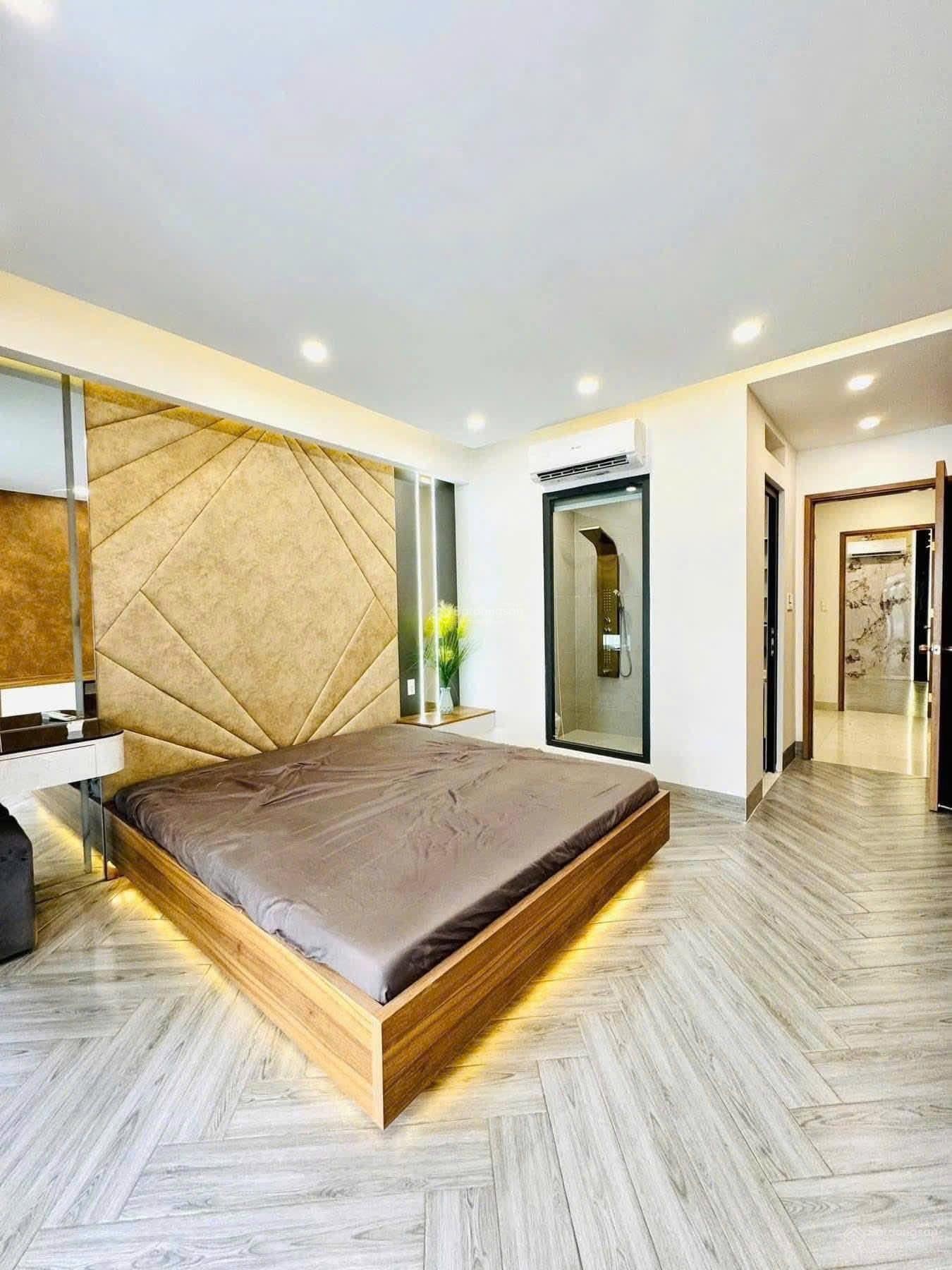 Siêu nhà Phố giá ngộp ngay Nguyễn Phi Khanh, Tân Định, Quận 1 - Giá: 6 tỷ 570/ 75m2 - Sổ đẹp