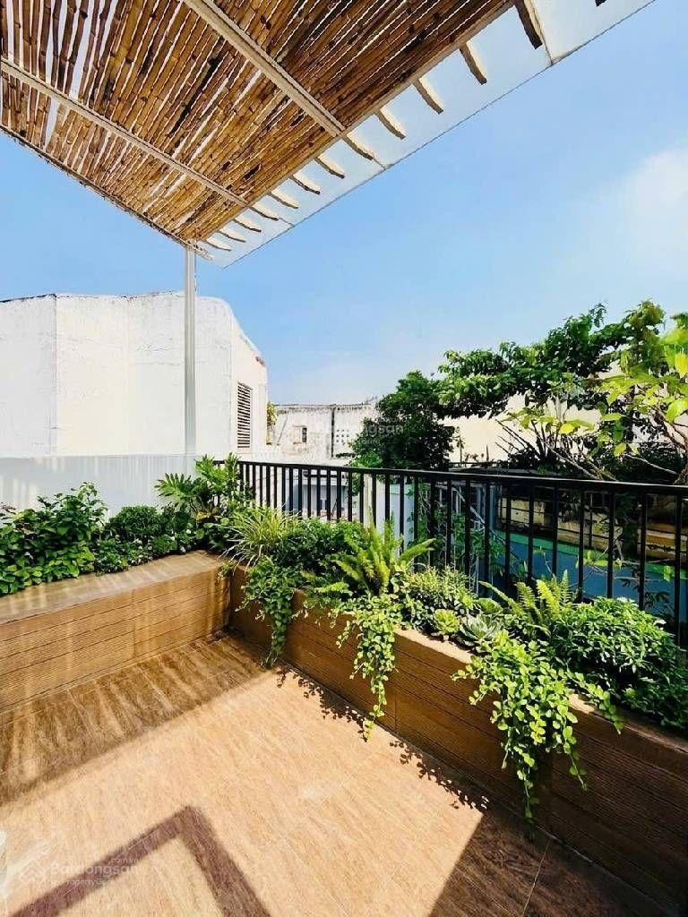 Nhà 3 tầng - ngang 6m hiếm - 4pn - ngay đh công nghiệp - chỉ 5.5 tỷ