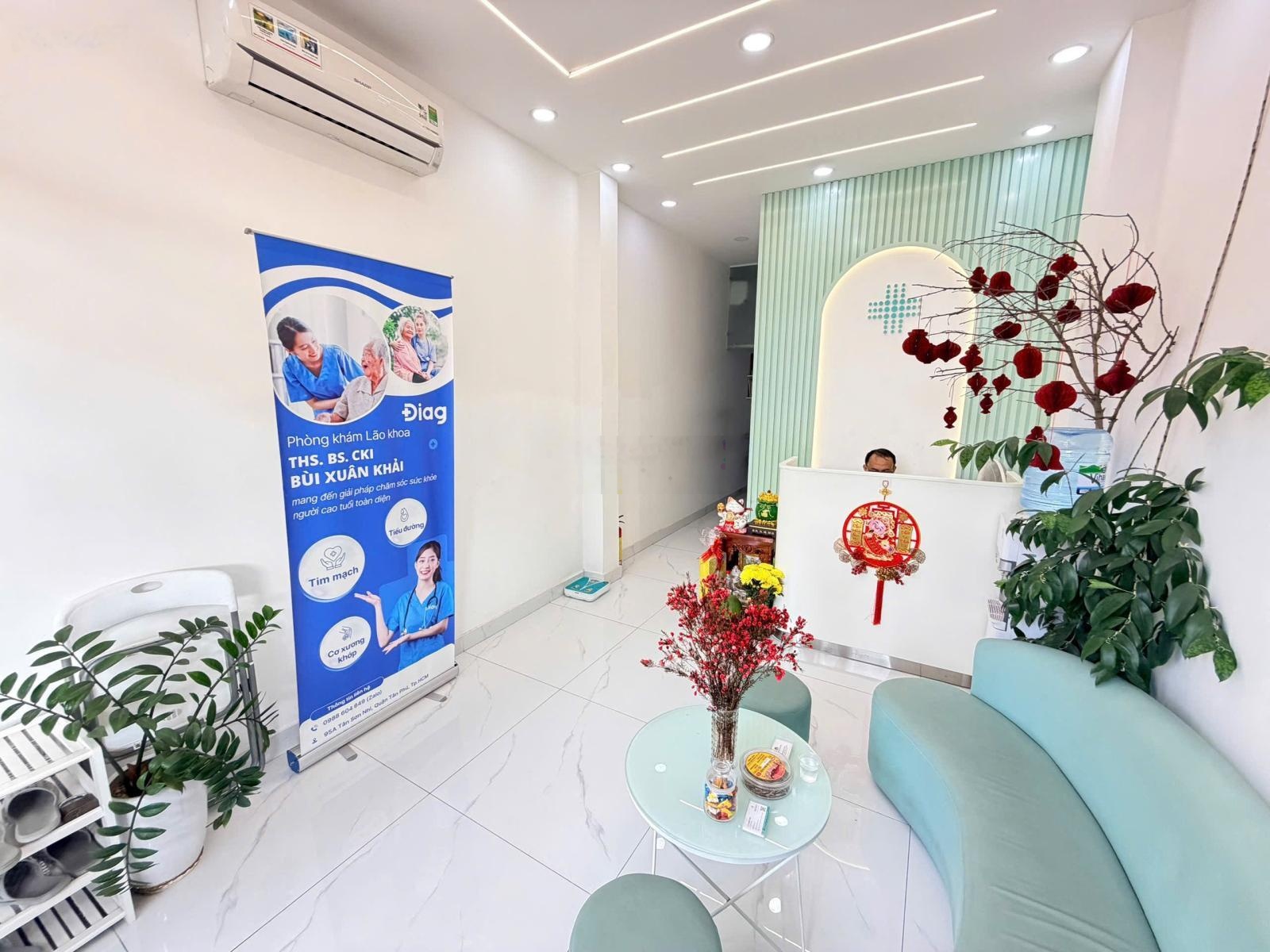 Tân phú Mặt tiền kinh doanh chỉ nhỉnh 9.x tỷ 50tr/tháng