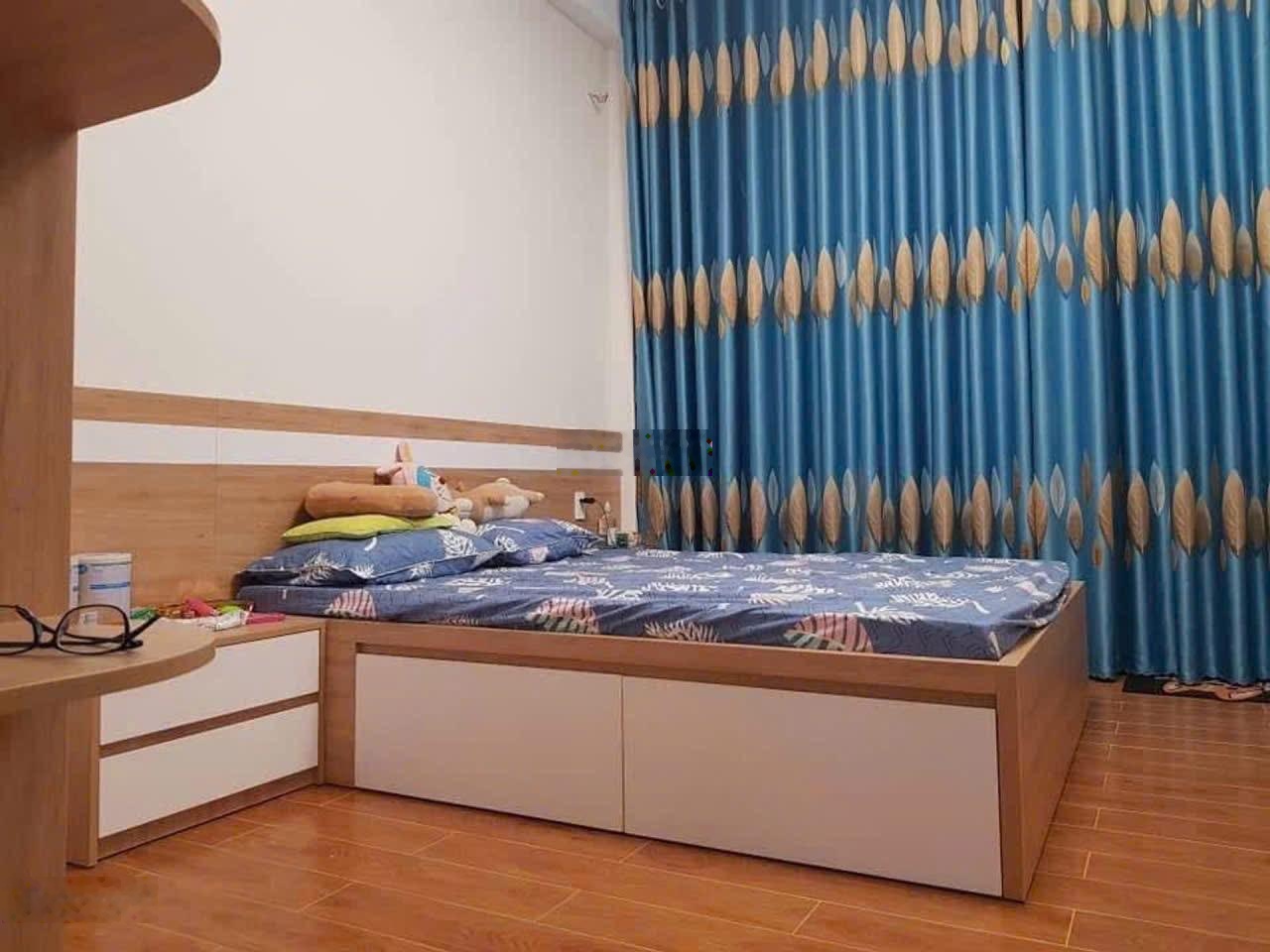 Nhà gần trường thpt hiệp bình chủ cần bán gấp giá siêu mềm