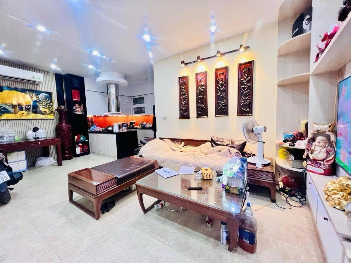 Có 102! Lạc Long Quân, ngõ thông, 30m ra oto tránh, nhà mới 2 thoáng, kinh doanh 40m2*5T