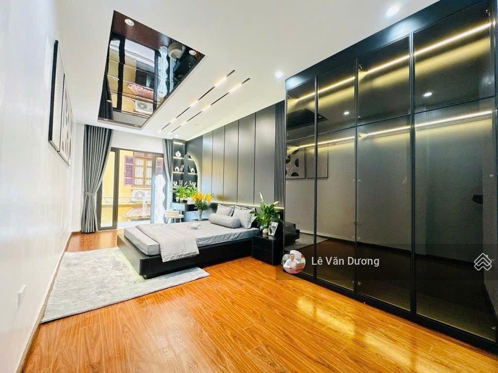 PHÂN LÔ DƯƠNG QUẢNG HÀM, Cầu Giấy- 48m -6 tầng thang máy - GARA Ô TÔ KINH DOANH ĐỈNH -Vị trí VIP