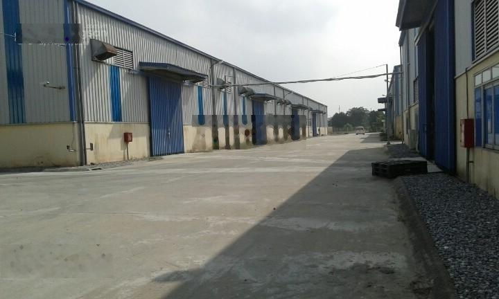 Cho thuê 4200m2( có thể chia nhỏ từ 800m2) kho xưởng tại Km8 QL2 Phúc Yên, Vĩnh Phúc