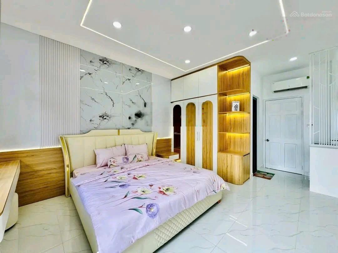 Nhà đẹp giá cực tốt giá 4Tỷ5/70,2m2 đường Nguyễn Văn Thủ,Đa Kao,Q1 cho thuê 27tr gần CV Lê Văn Tám