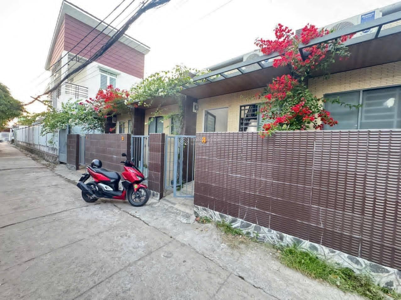 Bán dãy trọ 10x40m gần KCN, nằm ngay chợ Bờ Ngựa, đang cho thuê 35 triệu/tháng Giá 1960 triệu