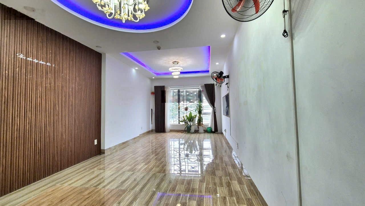 Shophouse 3 tầng mặt tiền Võ Thị Sáu DTSD 121,6m - vừa ở vừa kinh doanh - gần biển - giá bán 5tỷ200