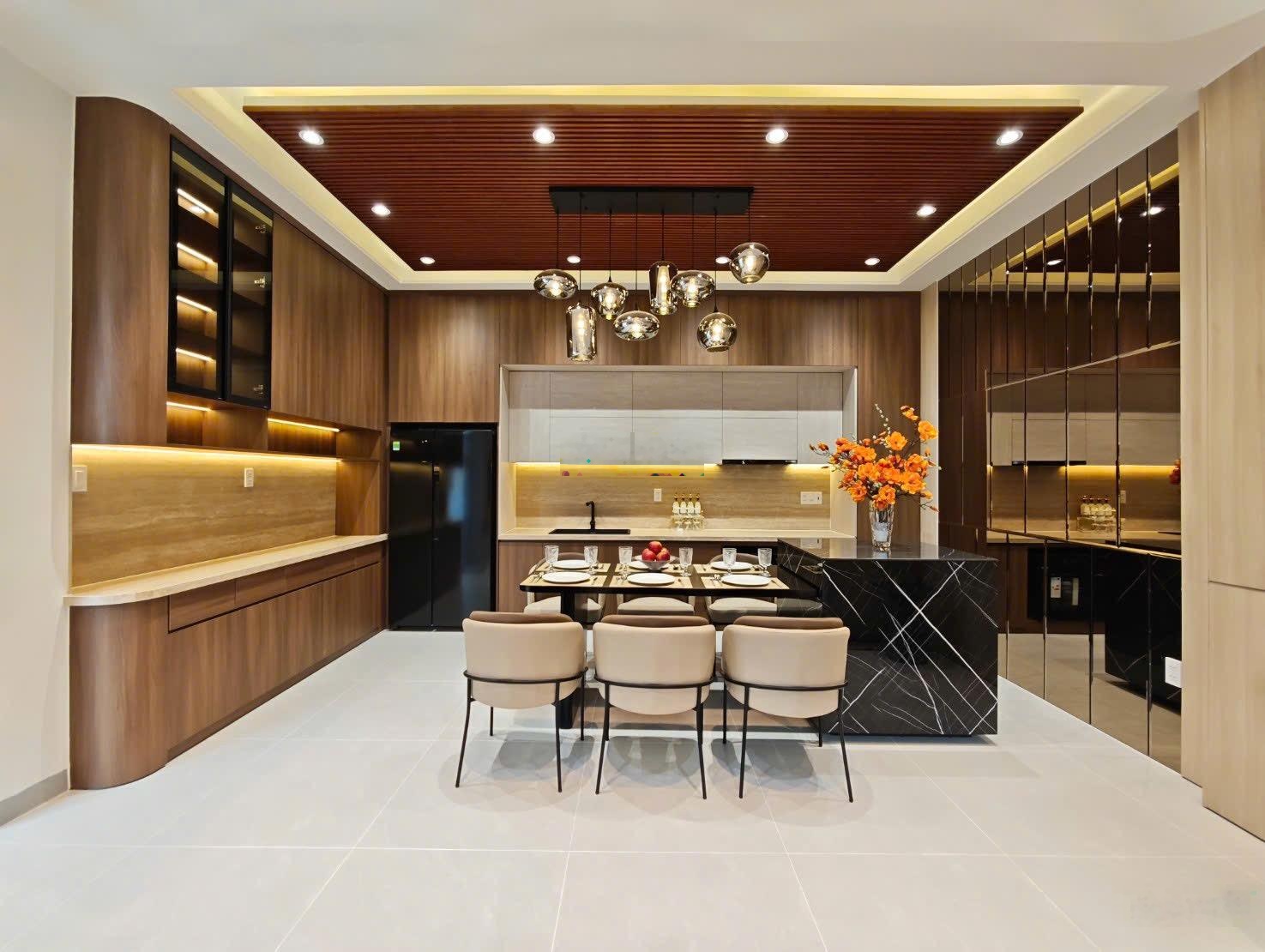 Bán siêu phẩm tuyệt đẹp y hình nhà xây mới 100% hẻm 666 Huỳnh Tấn Phát - quận 7 - gần Phú Mỹ ỹ Hưng