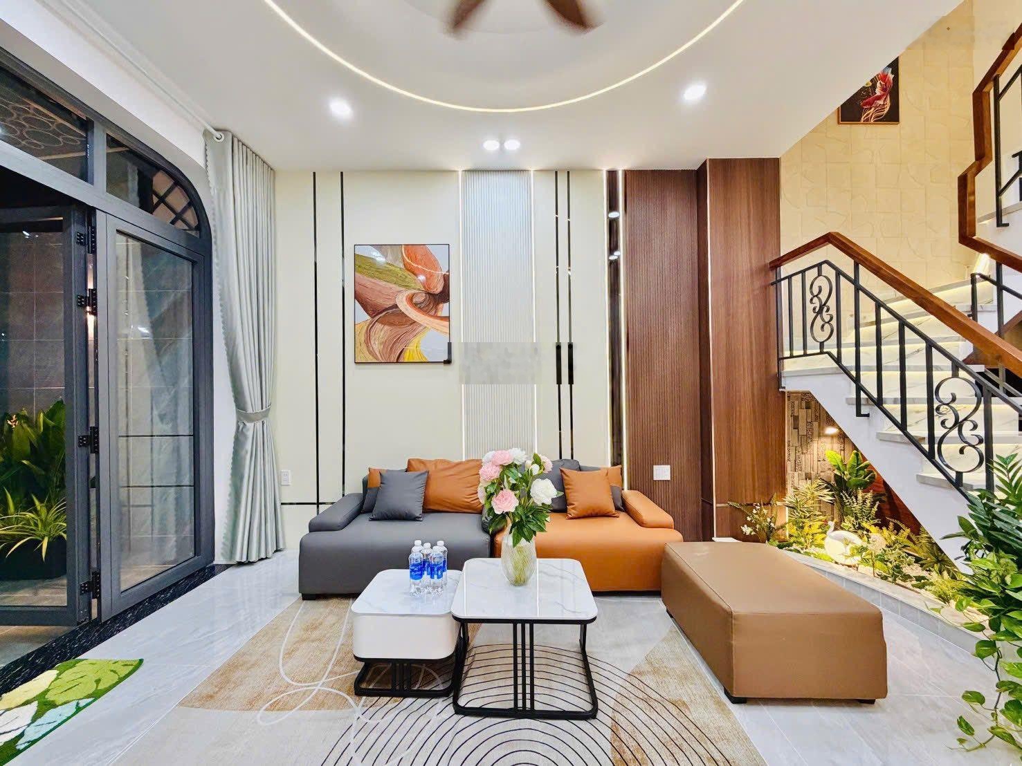 Bán nhà Huỳnh Tấn Phát, Nhà Bè - sát HXH - 65m2 3PN chỉ 3tỷ490 - SHR, nhà mới cứng, dọn vào ở ngay