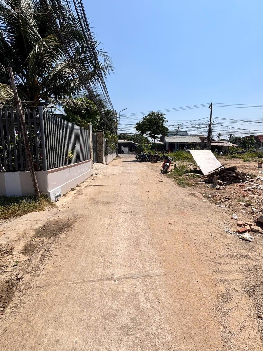 Bán đất Phú Lộc Tây xã Diên Khánh - Diện tích: 94,4m2 ngang 5m