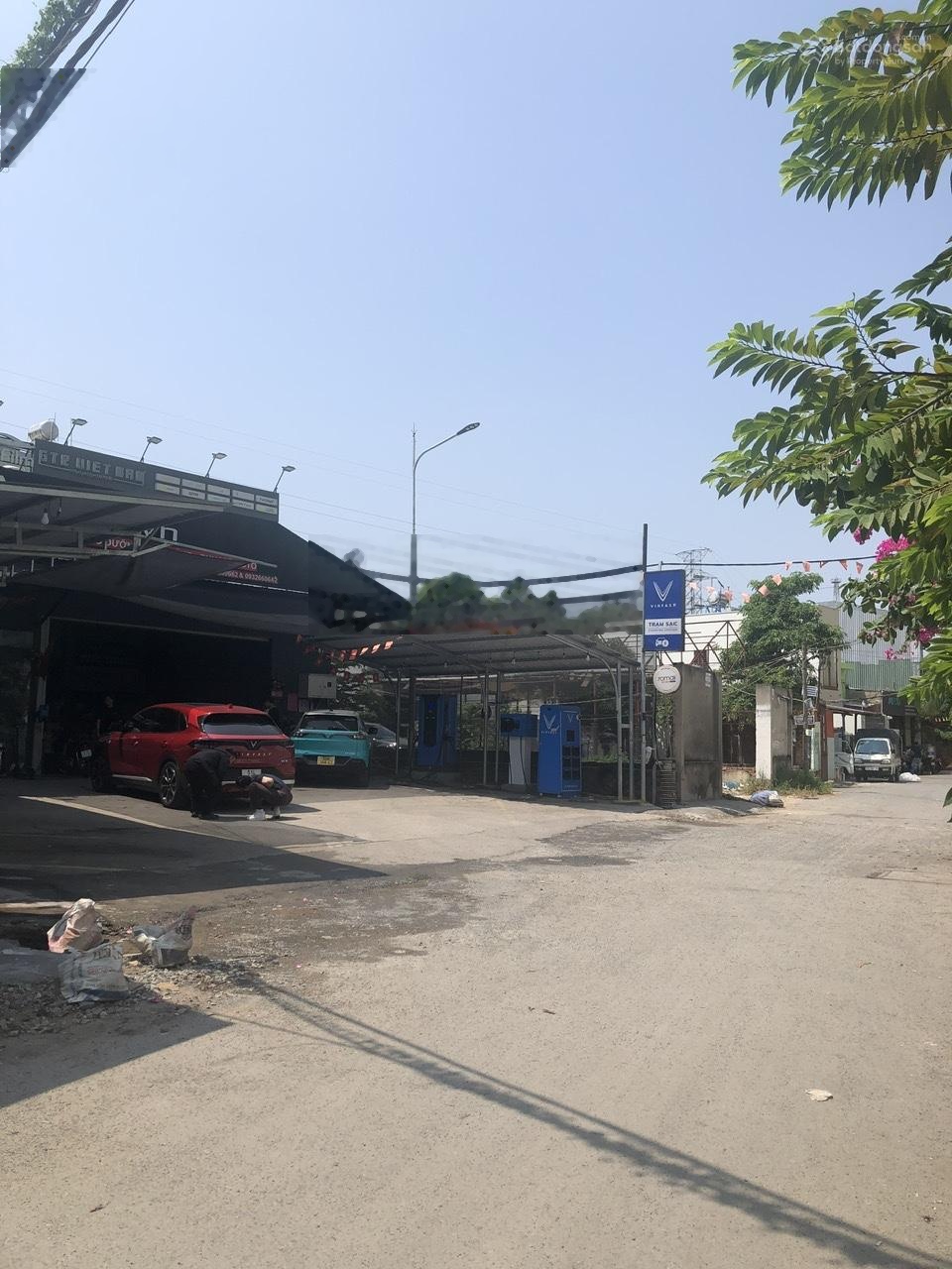 Bán đất lô góc đường số 3 cách tuyến Metro Ga Bình Thái 300m, DT 12.5 x 26m, đã có GPXD Hầm 6 tầng