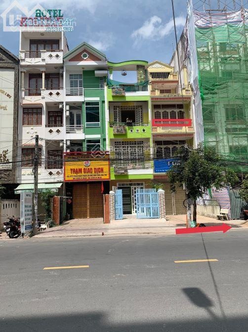 bán nhà MT đường Tân Sơn, P.12 Gò Vấp, diện tích đất 152m2, 8mx28m, một trệt một lầu, giá 27 tỷ