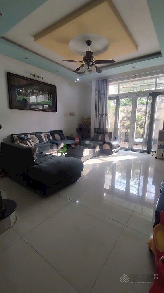 TT Nhà Bè - 130m2 (9*14m) 3tầng - 4PN - SHR - hoàn công đầy đủ - chỉ 5tỷ750