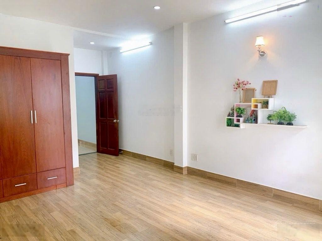 Nhà đẹp 4 tầng - HXH ô tô ngủ trong nhà 80m2 - ngay chợ Phạm Văn Bạch - 8,65 tỷ TL