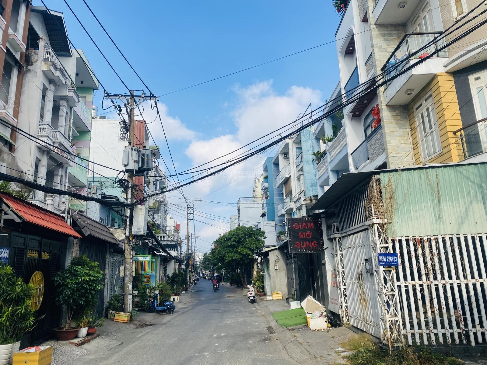 5.999 tỷ. 2 tầng. 50m2. Đường rộng 6m. Tặng full nội thất TẠI 256/..PHAN HUY ÍCH. F12. GÒ VẤP