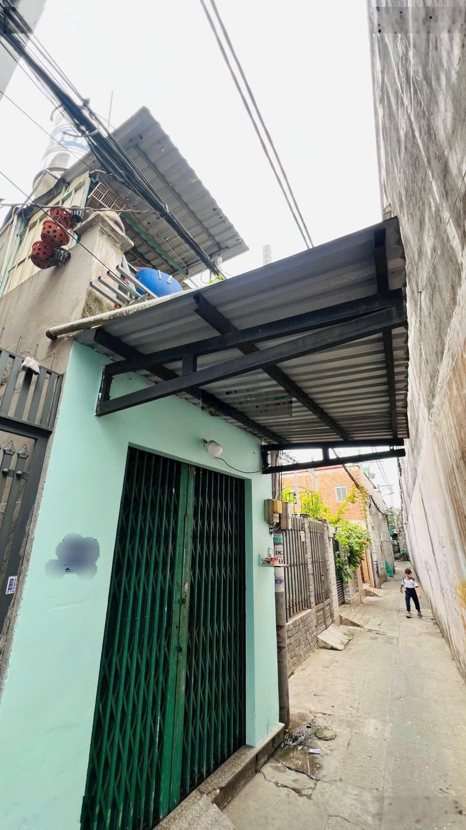 Chủ Ngộp Bán Nhanh - Nhà Hương Lộ 2 - 30m2 - 2 tầng - 2pn - nhà tốt 2ty800 TL