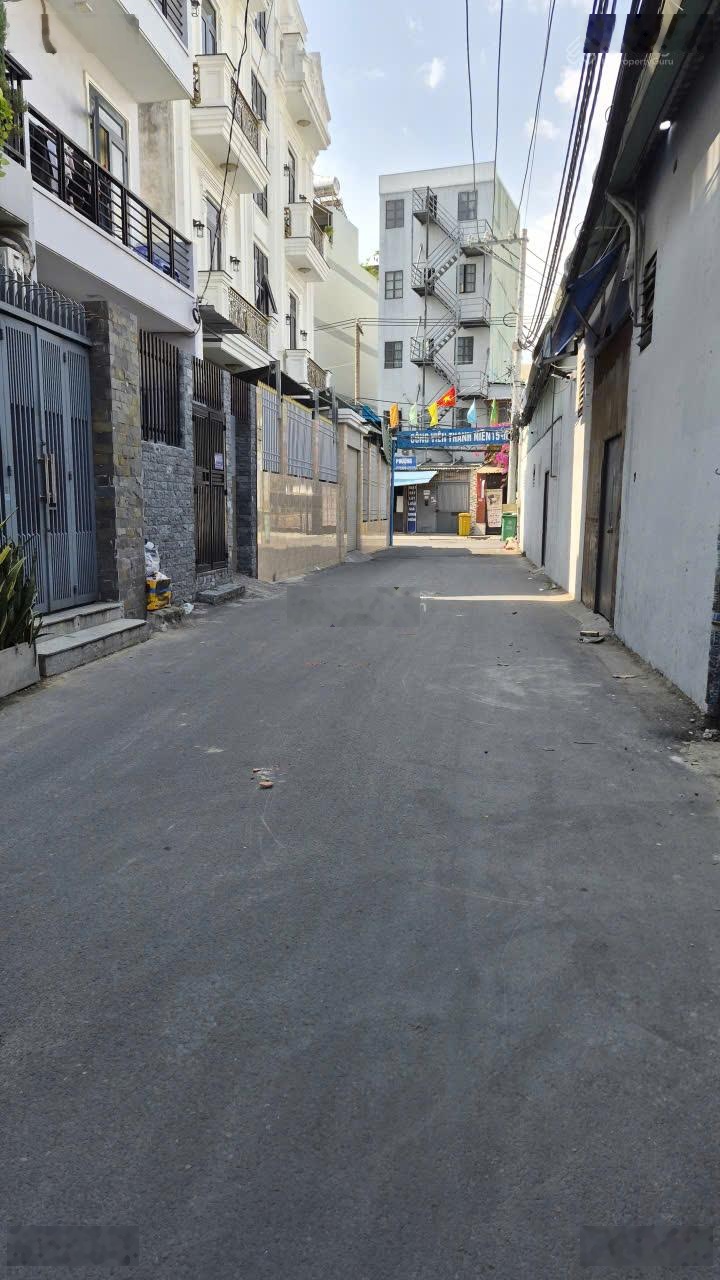 Bán nhà biệt thự cũ 10x22 CN 228m2 hẻm 5m đường số 8 P11 Gò Vấp gần trường Nguyễn Du. Giá 19 tỷ 5