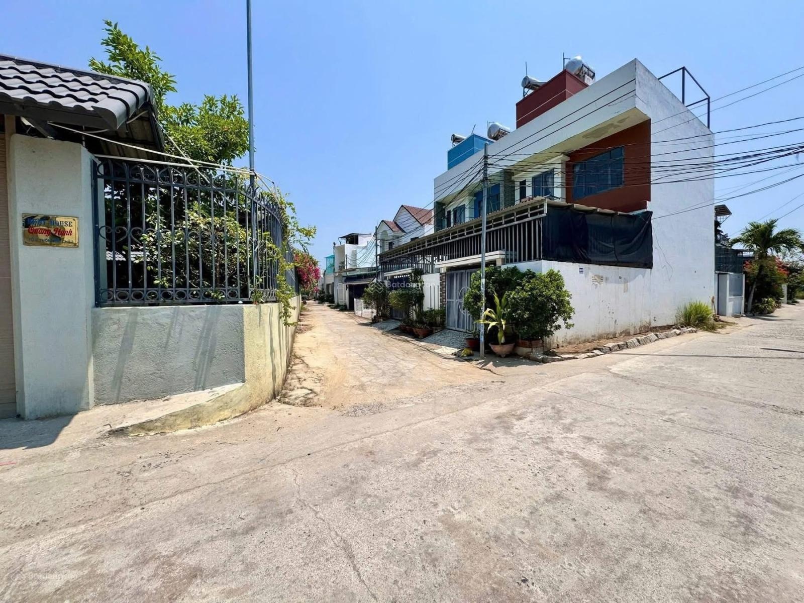 Lô đất Full thổ đường ô tô vĩnh châu vĩnh hiệp sát Mỹ Gia sổ hồng chuẩn chỉ 3tỷ. LH: 0906713124
