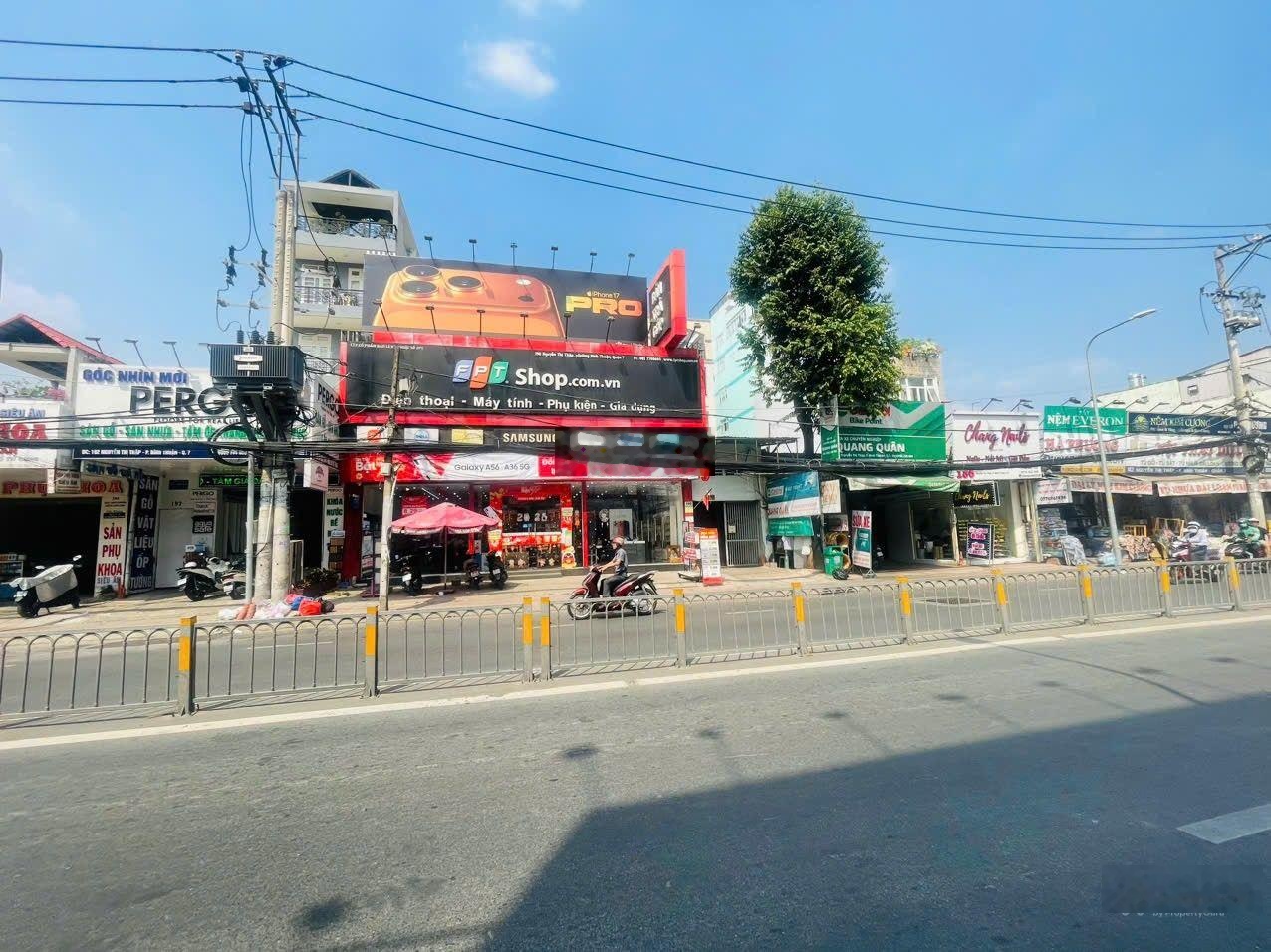 Bán đất 1000m2 MT nguyễn thị thập Q7 14,5x70m xây được hầm 12 tầng giá 200ty TL