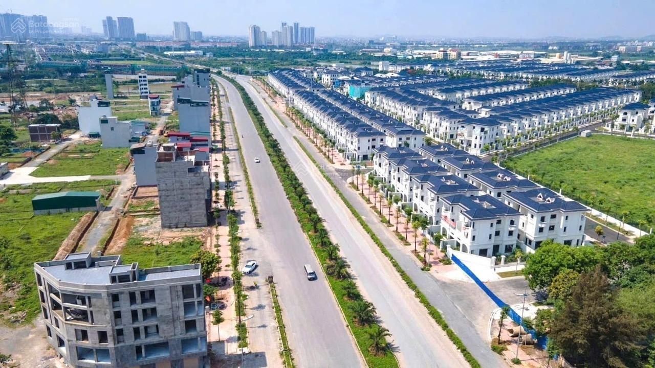 Lô đất 2 mặt thoáng, gần đường vành đai 3.5, dt 49,5m2, mt 4m, hướng Tây, giá siêu rẻ chỉ 18x tr/m2