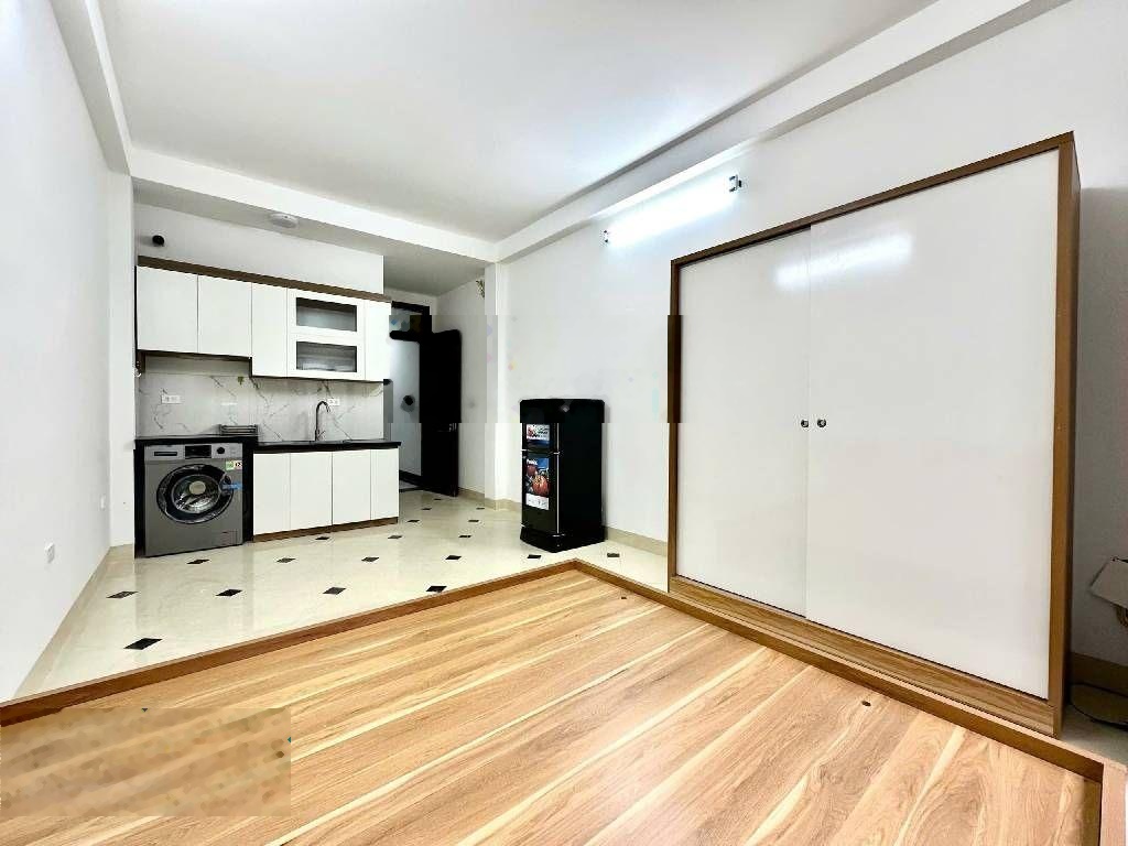 Bán nhà riêng tại Phường Tân Mai, Quận Hoàng Mai, Hà Nội, 16 tỷ, 67 m2, giá siêu hời