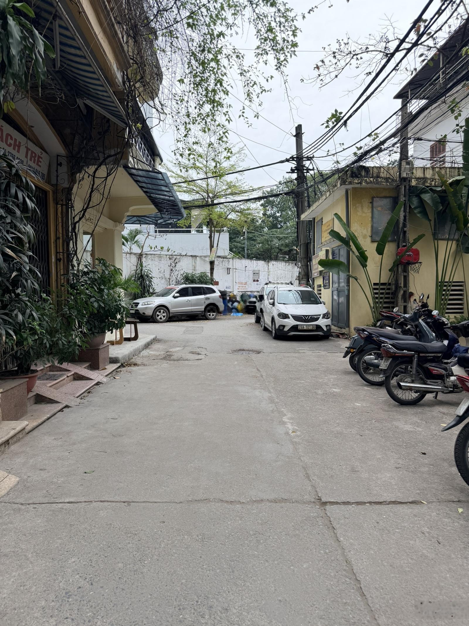Cho thuê nhà 4 tầng kim mã đê la thành- ngõ ô tô tránh kinh doanh đỉnh