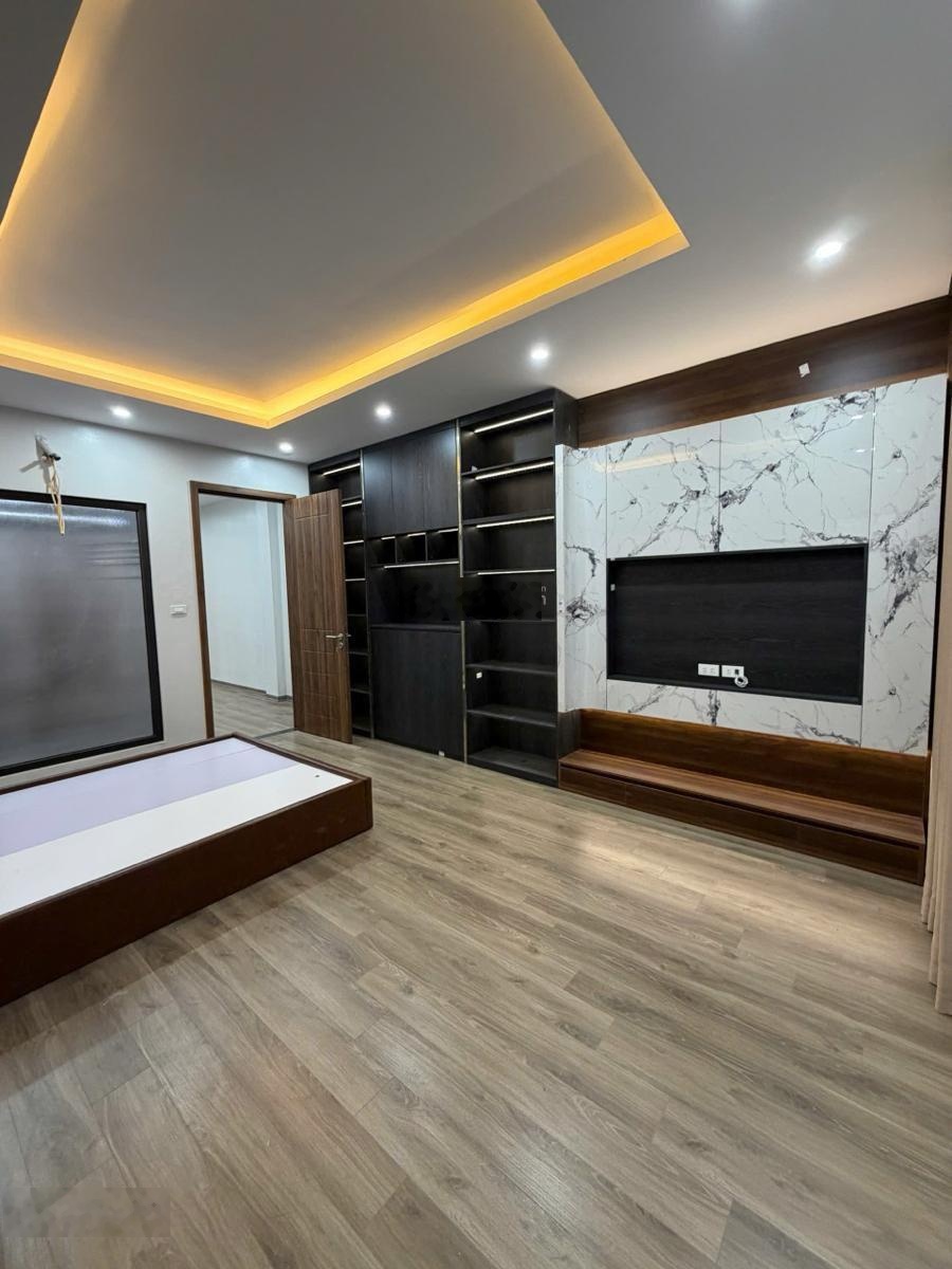 Hiếm! Trần Duy Hưng phân lô ở, kinh doanh diện tích 68m - 8 tầng giá 31,7 tỷ