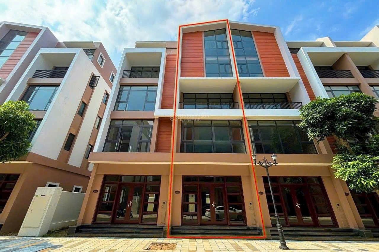 Nhỉnh 8 tỷ sở hữu ngay Liền kề Vịnh Thiên Đường 54m sát Vịnh biển 4 mùa, Grand World- Mặt tiền 4.5m