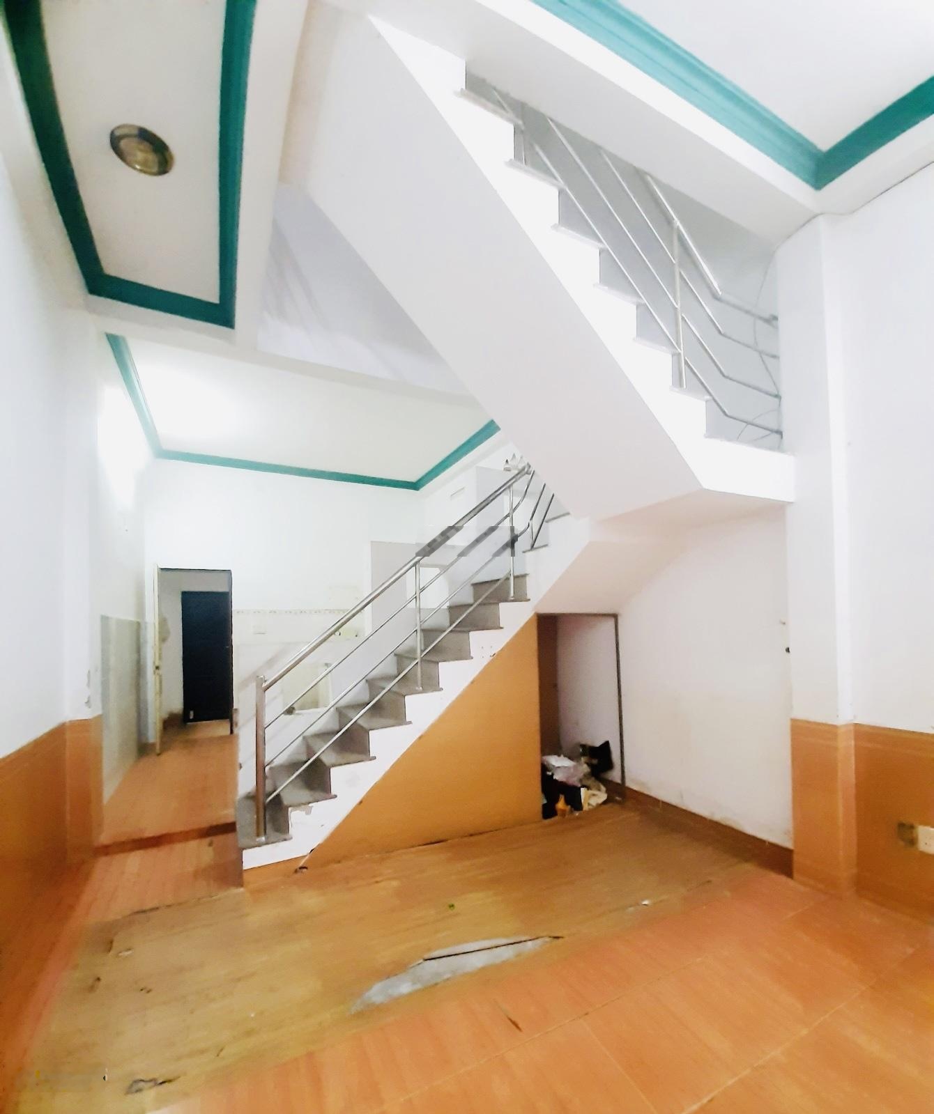 Bán nhà Tân Bình Phạm Văn Bạch hẻm XE HƠI, khu đồng bộ dân trí gần Ga T3, 54m2 2 Tâng, 6.65 tỷ