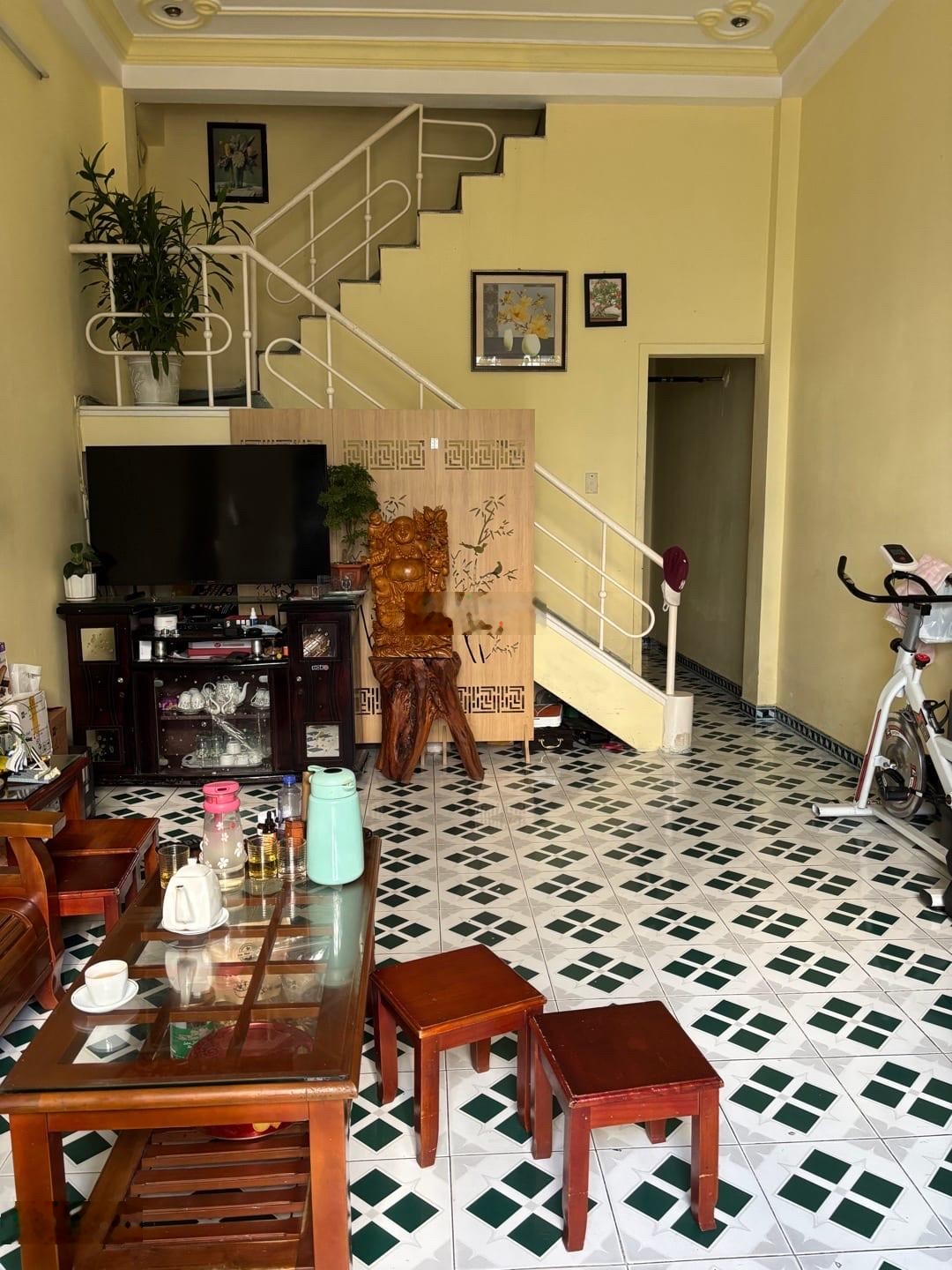 Ngộp bank! Nhà mặt tiền Hoá Sơn 4 - Hải Châu 6,6 tỷ