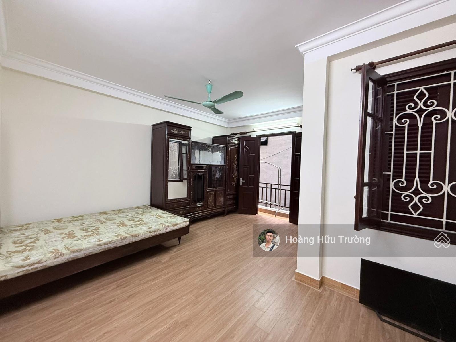 Bán nhà Ngọc Khánh - DT 40m2 5 tầng - 20m ra mặt phố - Dân xây chắc chắn!!!